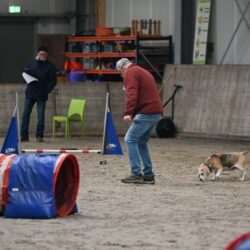 20260208-09-Even snuffelen